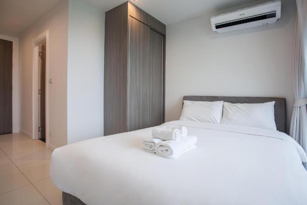 The Sunshine Bangsaray Apartment Bang Sare Luaran gambar